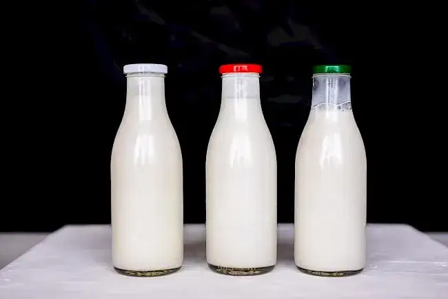 Zdjęcie Czy kefir tuczy? Poznaj jego kaloryczność i wpływ na wagę ciała