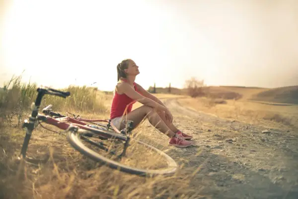 Wybieramy idealną koszulkę rowerową